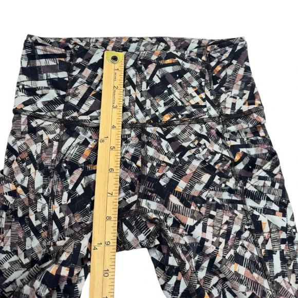 Lululemon Fast and Free Tight II Legging - Picture 11 of 12